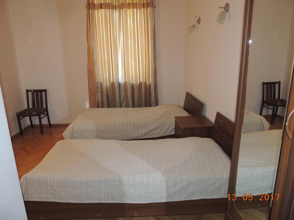 Galavnis Kari Hotel Sighnaghi Exterior foto